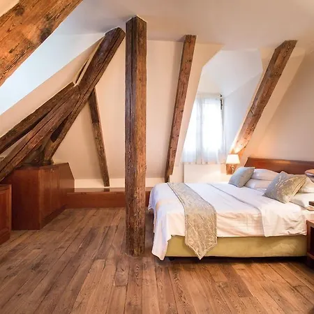 Miss Sophie's Charles Bridge Hotel