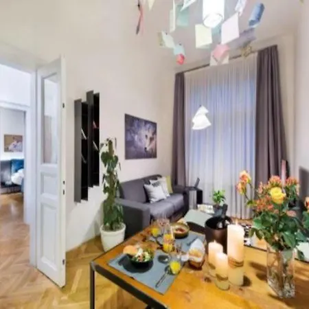 Mooo Downtown Aparthotel Prague