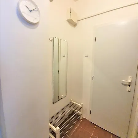 Epstein * Prague