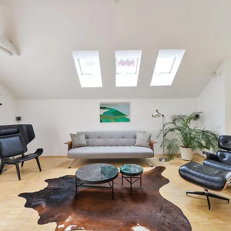 Eclectic Loft With Terrace Appartement *