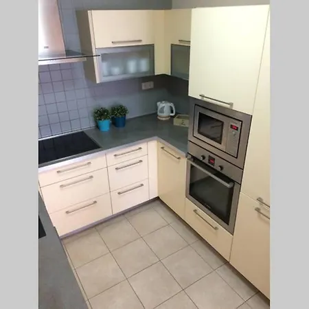 Apartment Apartman Podbaba *