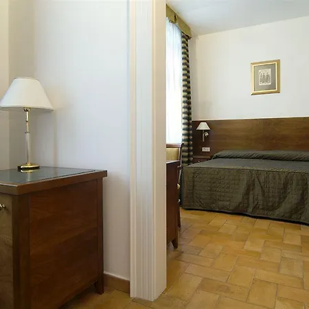 Hotell Galileo 4*