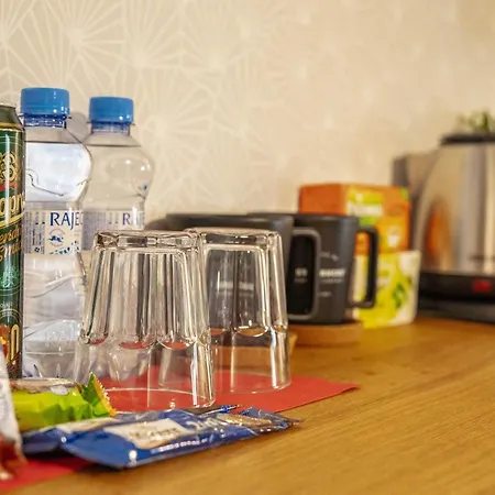 Old Town Square Suites 2*