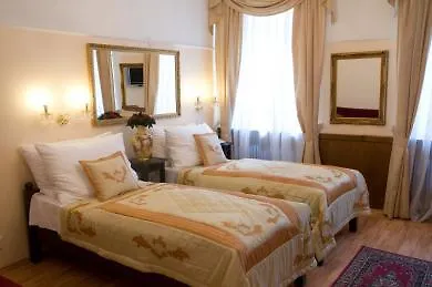 Donatello Hotel