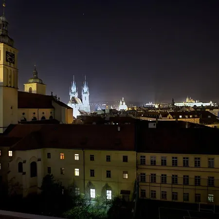 Rybna 9- Old Town Apartment *