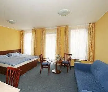 Austria 3*