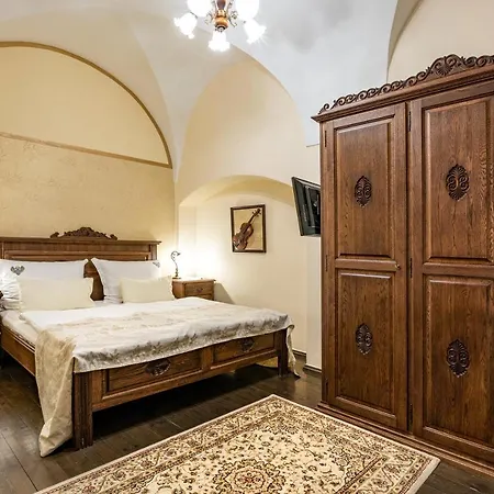 Hotel U Cerneho Orla