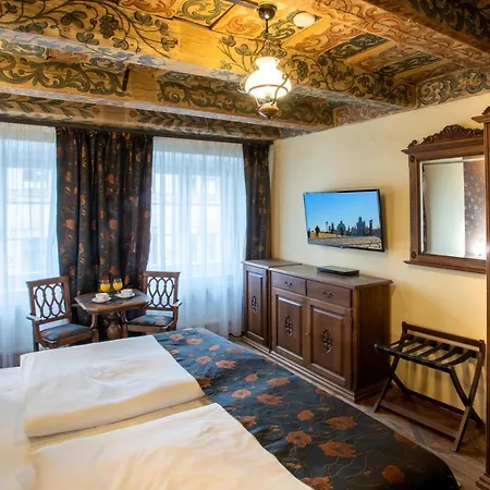 U Cerneho Orla 4* Prague