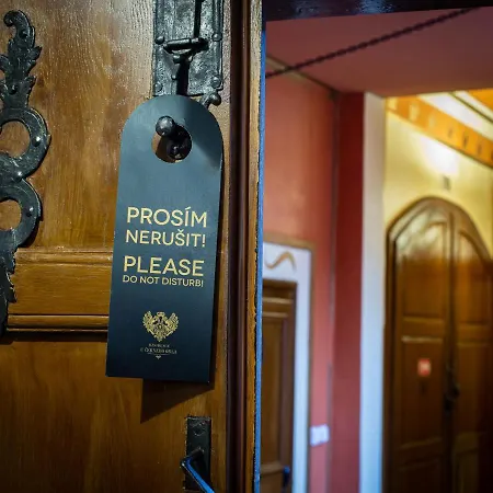 U Cerneho Orla 4* Prague