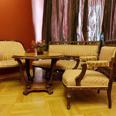 Small Luxury Palace Prague