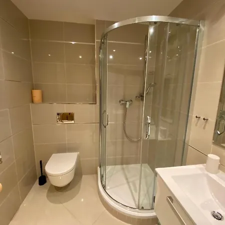 David Garden Towers Apartment *