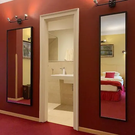 Small Luxury Palace Hotel