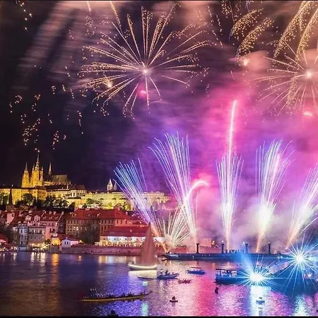 Lena Prague