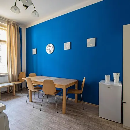 Appartement For Celebrations Spacious 3bdr With Balcony *