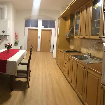 Lena Apartment *