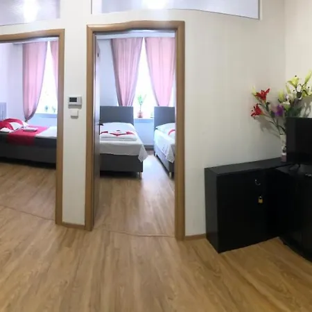 Apartment Lena *