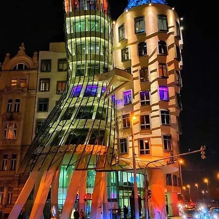 Lena * Prague