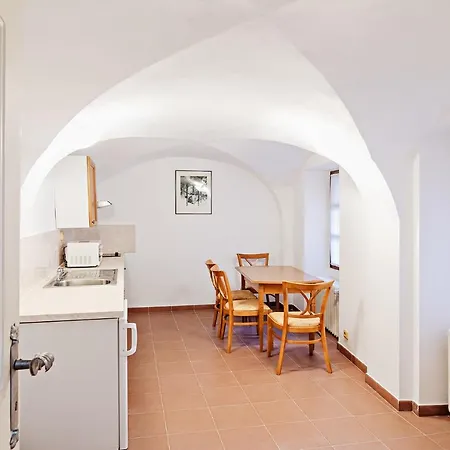U Cerneho Medveda- At The Black Bear Apartment *