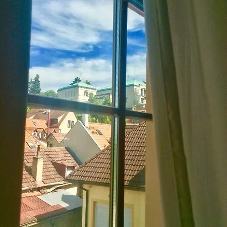 Fairy-tale From Lev I Sova Locanda Praga