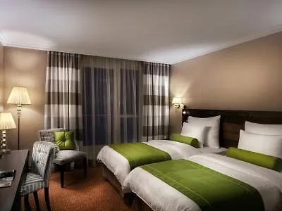 Cosmopolitan Szálloda 5*