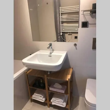 Apartment Luxury At Spalena 5