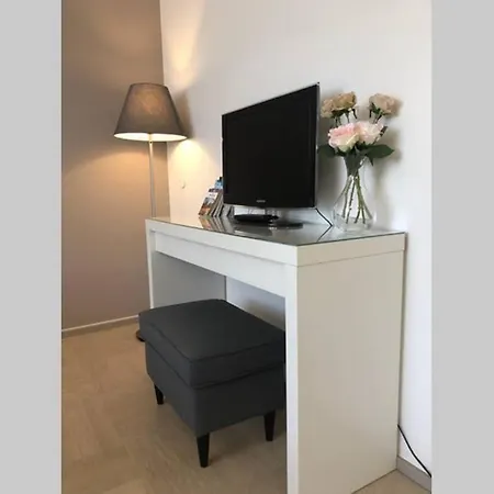 Apartment Luxury At Spalena 5 *