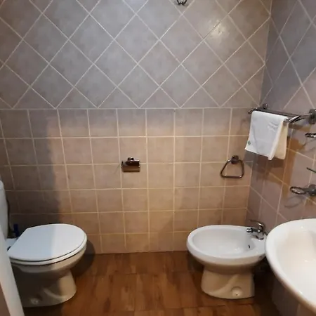 Center 2*