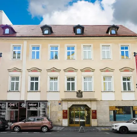 Szálloda Garden Court 4*