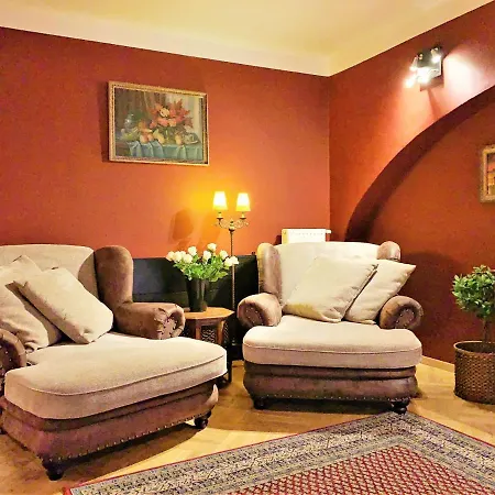Small Luxury Palace Hotel