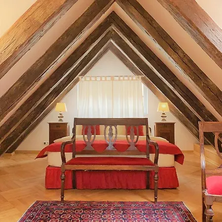 Small Luxury Palace Hotel 4*