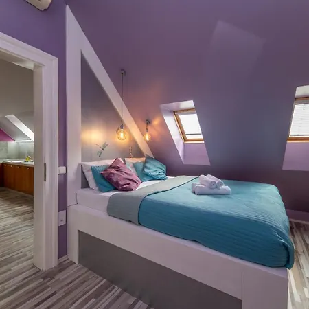 Lovely - Truhlarska Apartment *