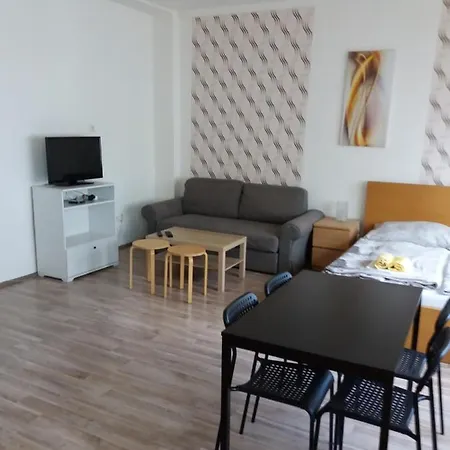 Tronicek Apartment Prague