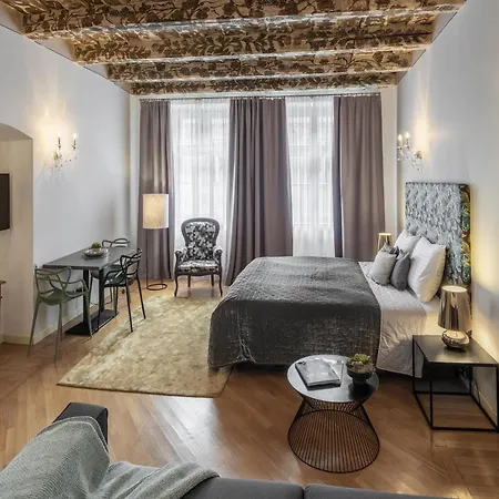 Chateau 9 By Adrez * Praga