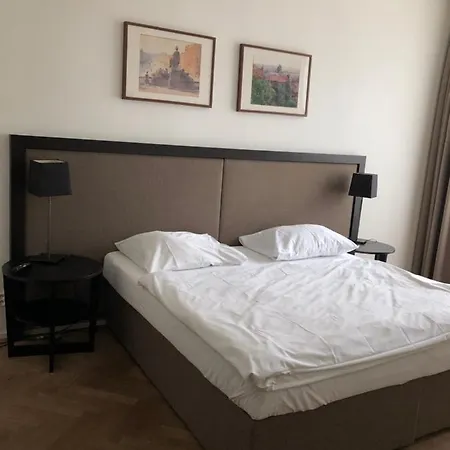 & Aparthotel