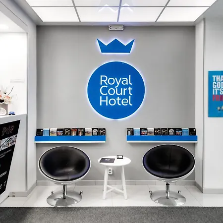 Отель Royal Court