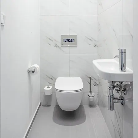 Orea Place Seno 4*