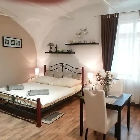 Jakubska 676 Apartment *