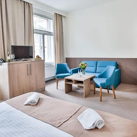 Hotel apartamentowy Embassy By Lh