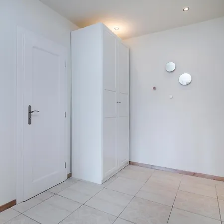 Apartment Days - Bright - Fast Wifi - Quiet Area *