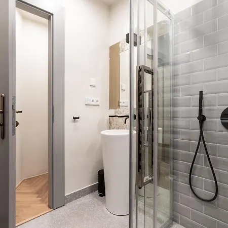 Jzp Apartment *