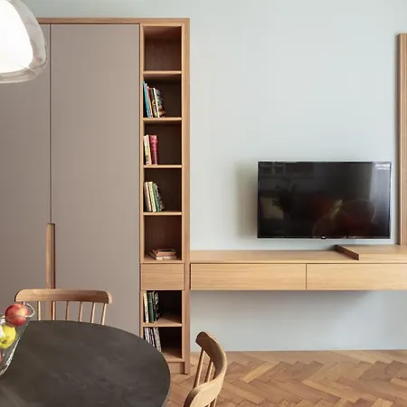 Apartment Jzp Prague