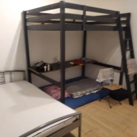 Economy Flat 18 Minutes From Vaclavske Namesti Apartment *