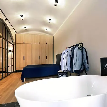 Design Loft 2 Minutes To Wenceslas Square Apartment *