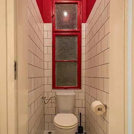 Apartment 4 Bedrooms 130m2 At The Main Square *