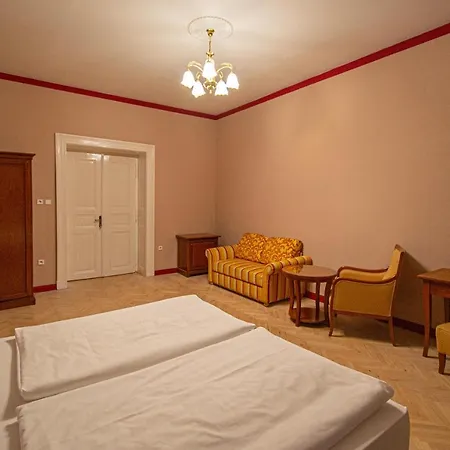 4 Bedrooms 130m2 At The Main Square Apartment