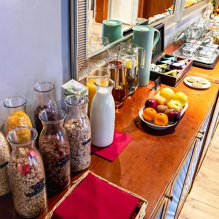 Miss Sophie's Charles Bridge Hotel