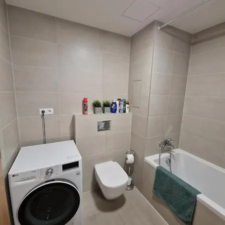 Costas Apartment *