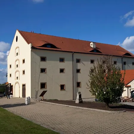 Hotel Pytloun Chateau Ctenice