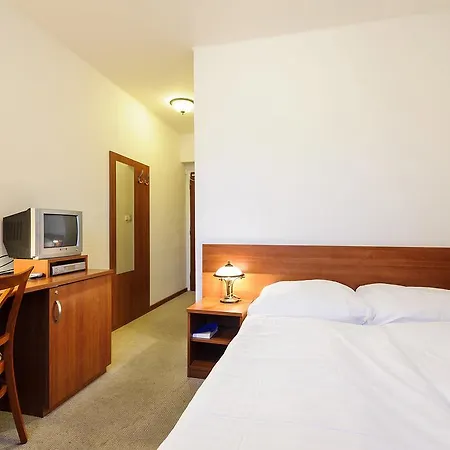 Hotel Alexis 3*