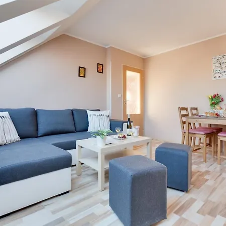 Jane's Charming Apartment *
